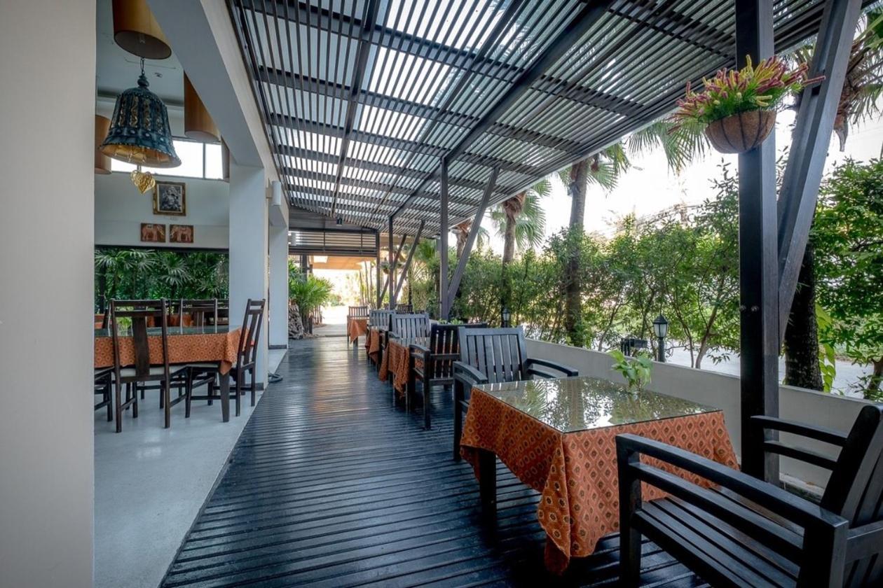 Siam Piman Hotel Bangkok Luaran gambar