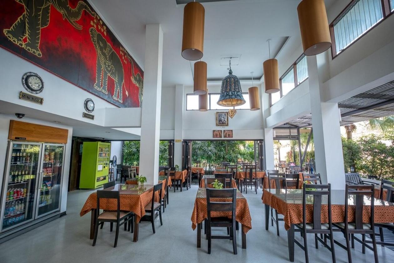Siam Piman Hotel Bangkok Luaran gambar